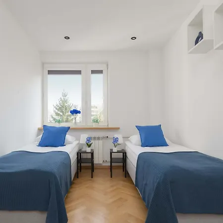 Apartman Practical Family With 2 Bedrooms A Few Minutes From The Airport By Renters *