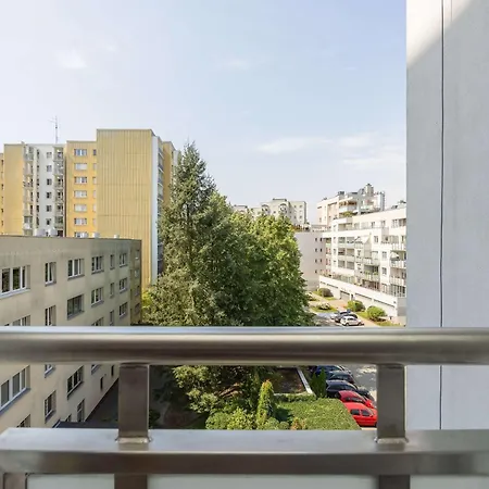 Practical Family With 2 Bedrooms A Few Minutes From The Airport By Renters Apartman